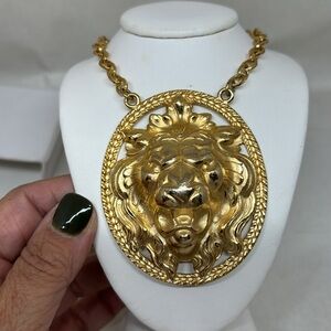 Eye catching Napier ‘book piece’ lion necklace